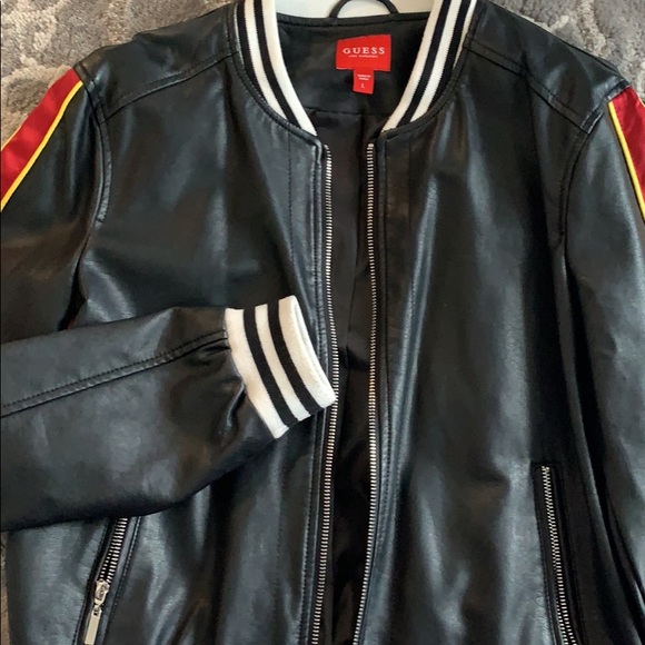 Guess leather jacket - Picture 1 of 2